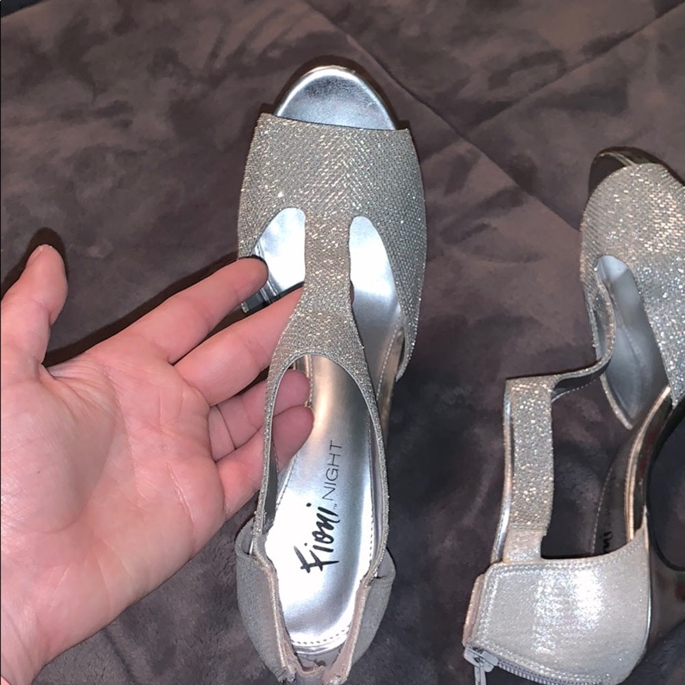 Sparkled heals - Picture 3 of 4